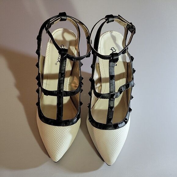 BRAND NEW QUPID POINTED TOE 'ROCKTUD" CAGET LEATHER PUMP WEDGE SHOE - Picture 3 of 16